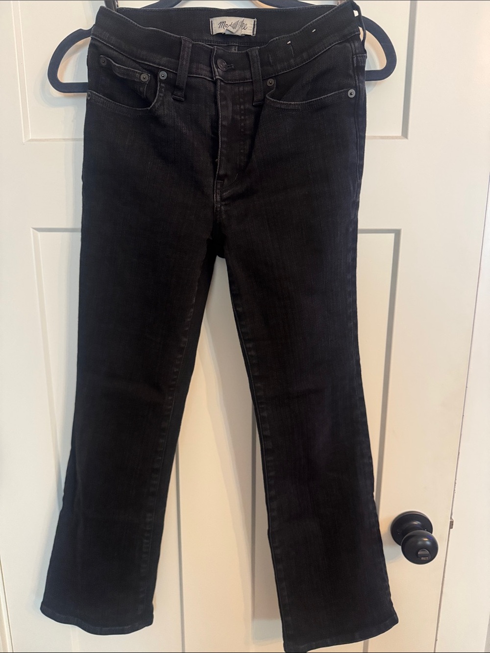 Madewell Black Ankle Crop Straight Jeans - Picture 1 of 3